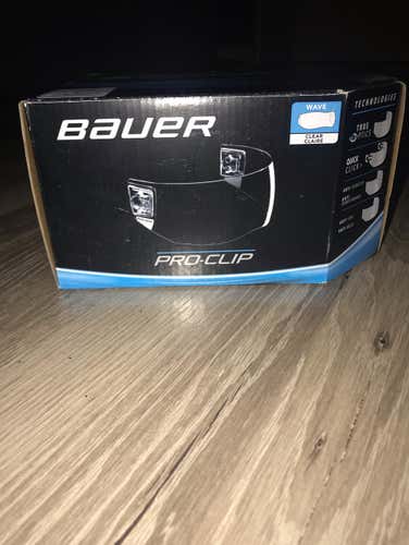 New Bauer Pro-clip Wave Visor