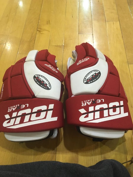 Tour Lexar Series 15” Gloves