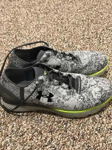 Under Armour Bandit 3 Cross Trainers Size 10
