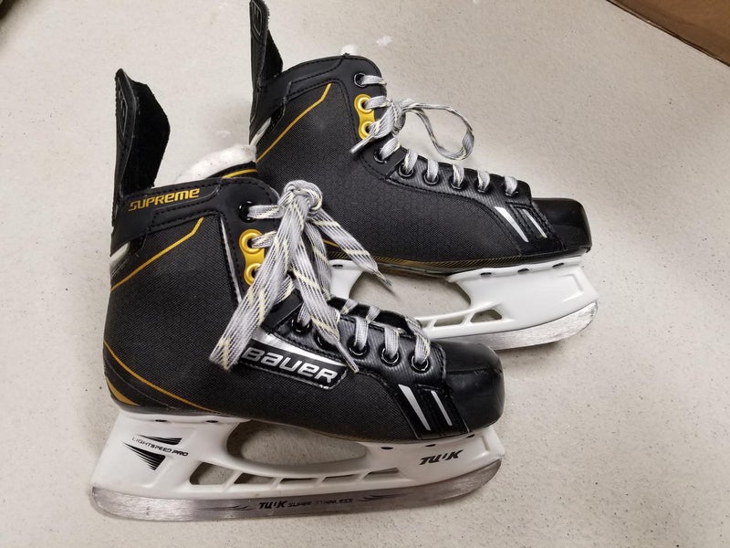 Bauer Supreme One.5 Skates > Size Junior 4 - Like New! Will trade for size 3