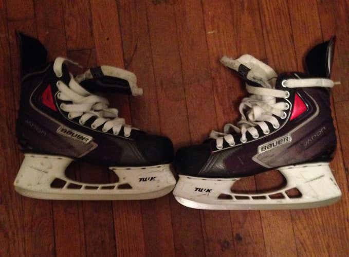Bauer Vapor X40 Sr 10R