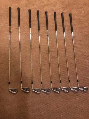 Mizuno MP 54 Iron Set Right Handed - 3 - PW - Temper Dynamic Gold S300 Steel Stiff