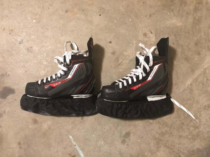 CCM Jetspeed 250 Youth Hockey Skates - Size 3