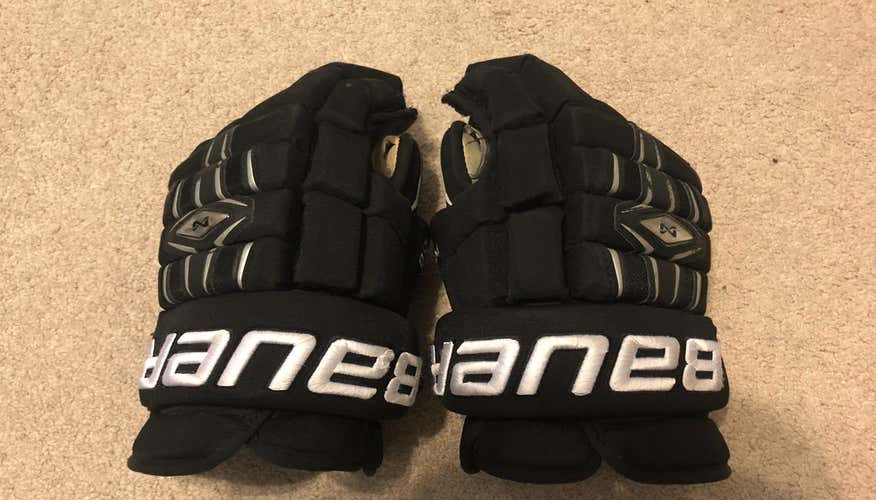 Bauer Nexus 1000 15” Gloves - Black