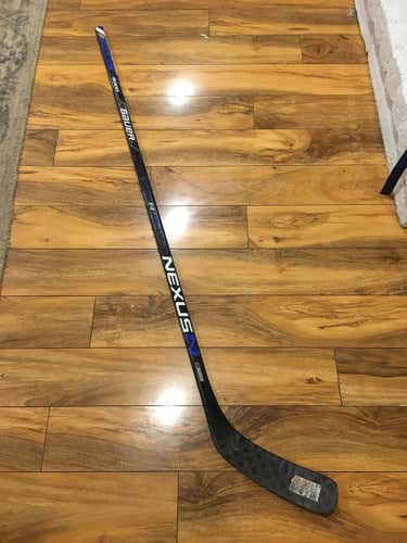 Bauer Nexus 6000 Stick Lefty Heel Junior