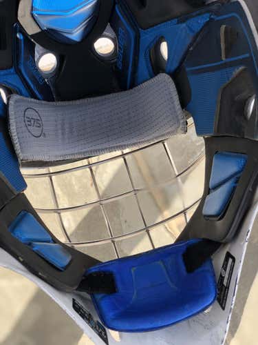 Bauer NME 8 Goalie Mask Senior