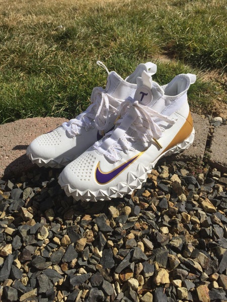 LIKE NEW LIMITED NIKE HUARACHE TURF SHOES