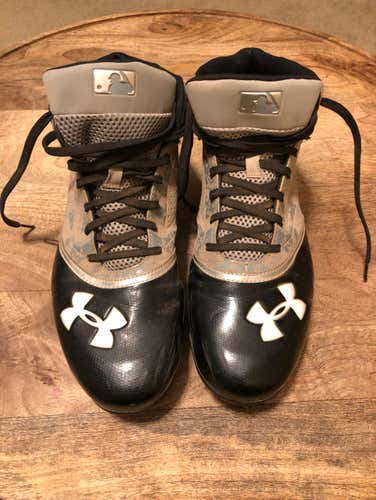 Under Armor Baseball Cleats - 12