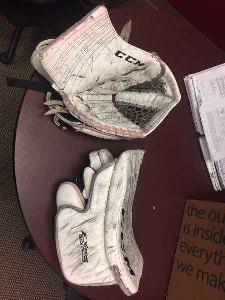 CCM Extreme Flex Pro Goalie Glove & Blocker Regular Senior Pro Stock