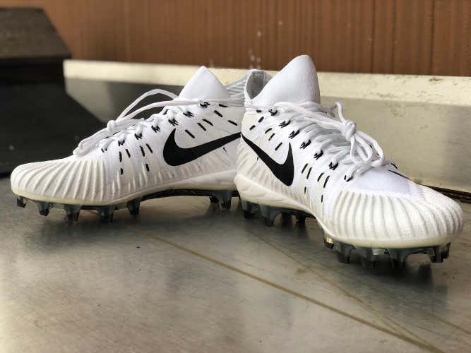 NEW White Nike Alpha Menace Cleats (Size 11.5)