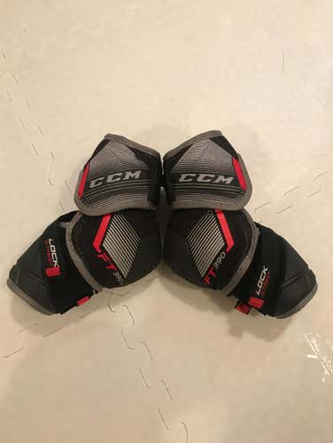 New CCM Jetspeed FT390 Elbow Pads Senior Small