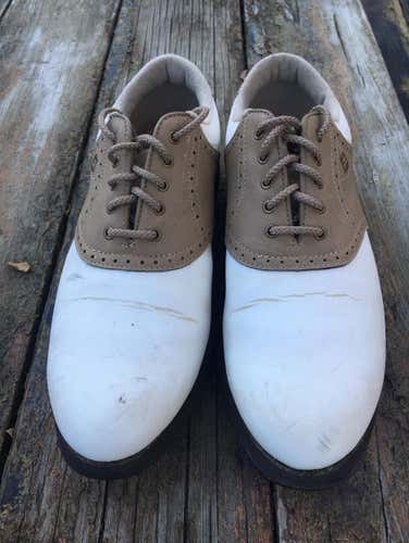 Women’s Golf Shoes Size 8