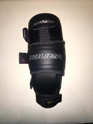 S18 Bauer Supreme Junior Goalie Knee Guards