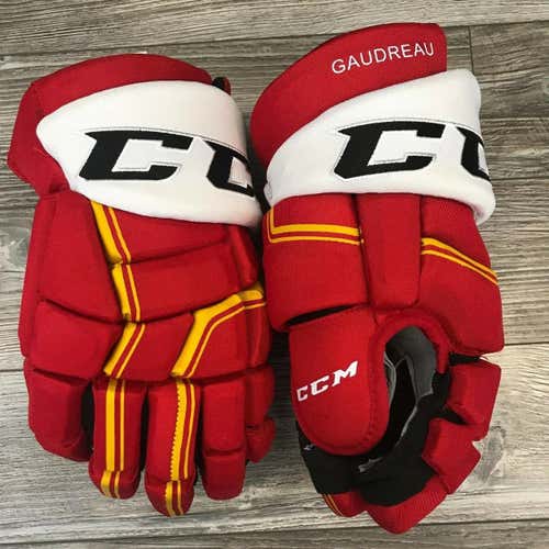 NEW! CCM QUICKLITE CALGARY FLAMES RETRO NHL PRO STOCK HOCKEY GLOVES 14" GAUDREAU