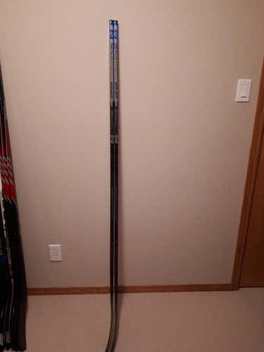 Bauer Nexus 8000 Left P88 102 Flex Sr