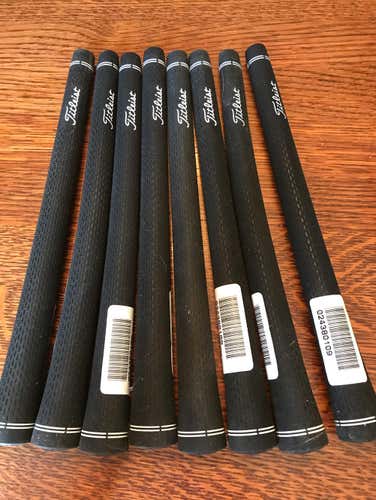 8 Golf Pride Tour Velvet Titleist Grips