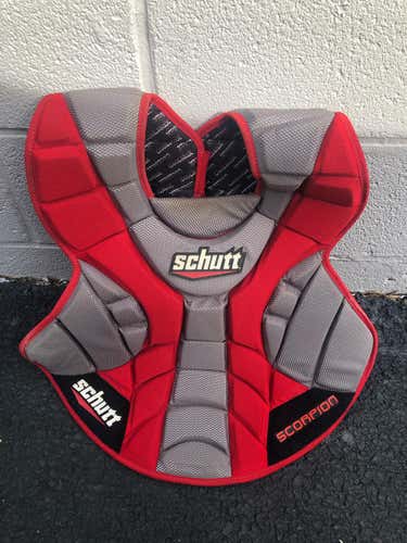 Schutt Scorpion  13” Catcher Chest Protector
