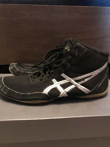 Wrestling Shoes (Asics Starter Shoe)