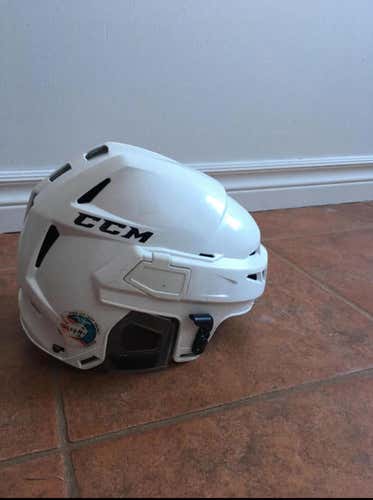 CCM Pro Stock V08 Helmet