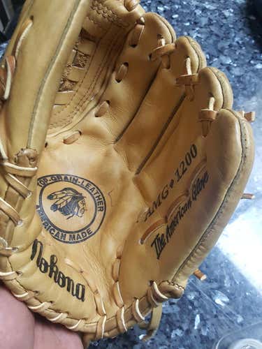 NOKONA AMG 1200 Glove