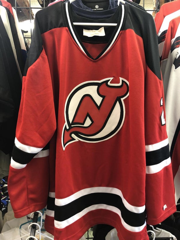 NHL CITY EDITION // New Jersey Devils 19/32 •Devils NEED. A black
