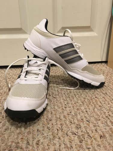 Adidas Men’s Traxion Golf Shoe