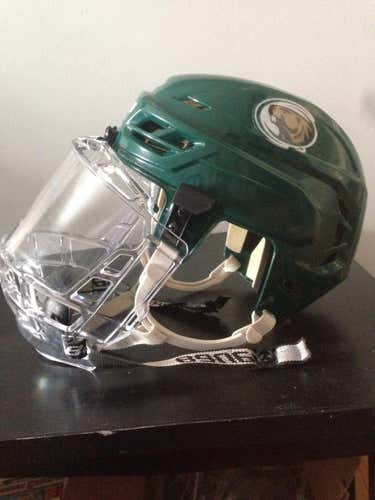 Ccm Pro Stock D1 Team Issued Helmet And Bubble