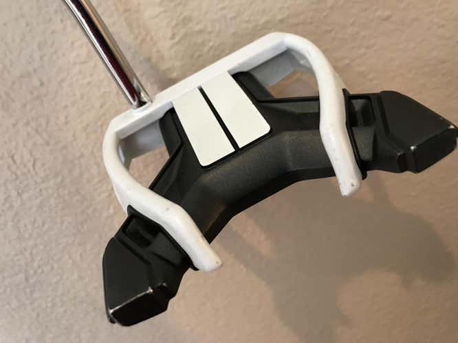 TaylorMade Spider Daddy Long Legs 32.5-inch putter with Super Stroke FlatSo Mid