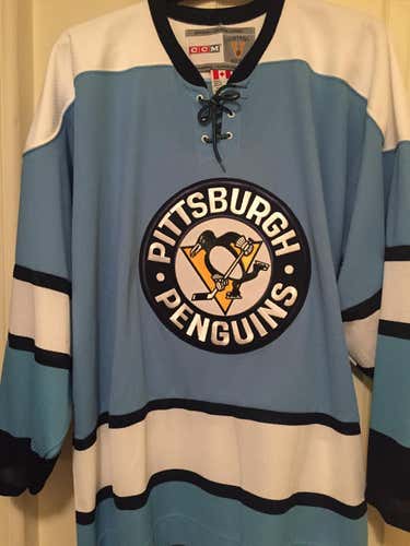 Vintage Pittsburgh Penguins Jersey - light blue