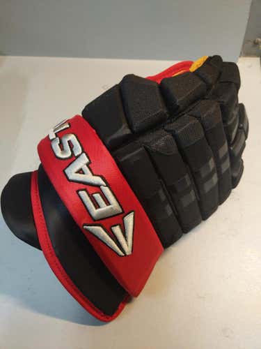 New Easton EQ Pro Gloves Senior Pro Stock
