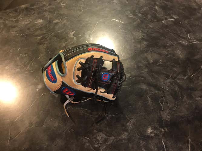 Wilson A2000 DP15 11.5” I Web