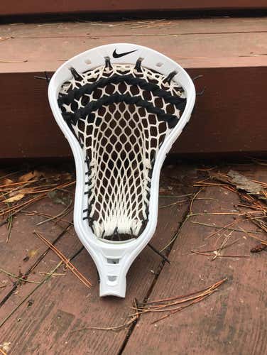 Nike Lakota U (strung to the inside) BRAND NEW