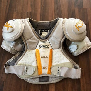 Used Rbk 4K Junior Shoulder Pads