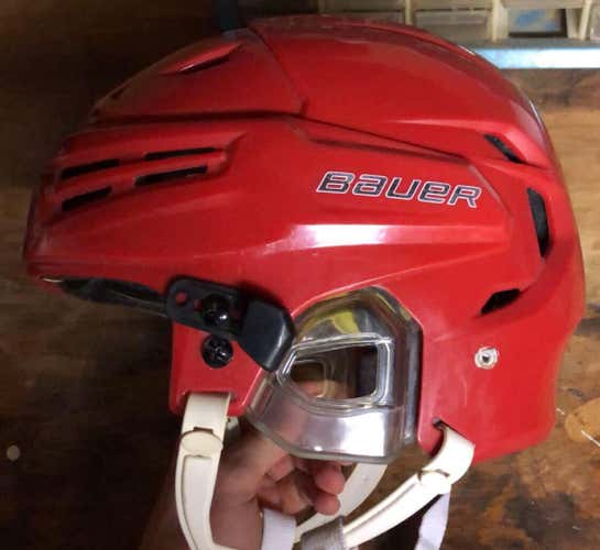 Bauer Reakt Hockey Helmet Red Medium Make Offer
