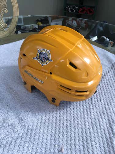 Bauer REAKT helmet