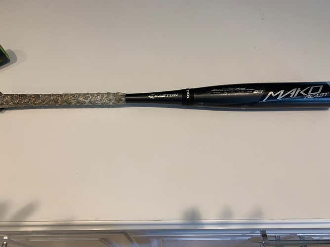 Easton Mako Beast 2 Piece Composite