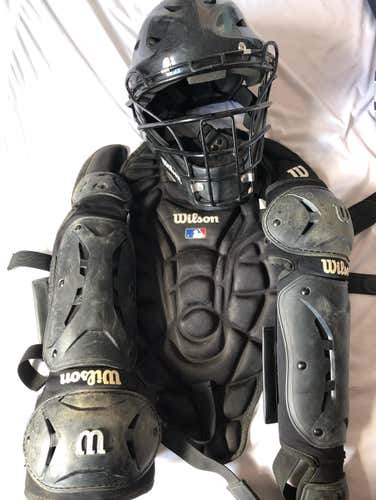 Wilson Ez Gets Kit Black S-m