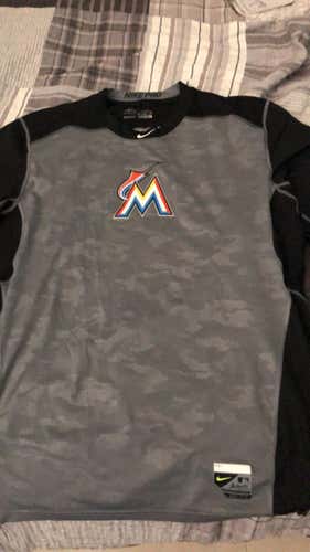 Miami Marlins Extra large 3/4 Nike Pro Dri-fit Shirt