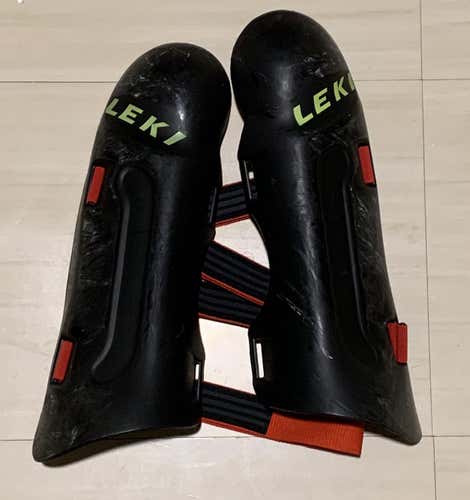 Leki Standard Shin Guard