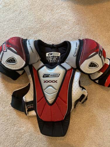 Bauer Vapor XXXX Shoulder Pads