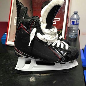 New Graf PeakSpeed PK7700 Skates Junior Size 4