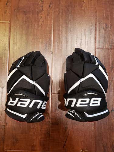 Bauer Vapor 1X Gloves Junior LIKE NEW!!