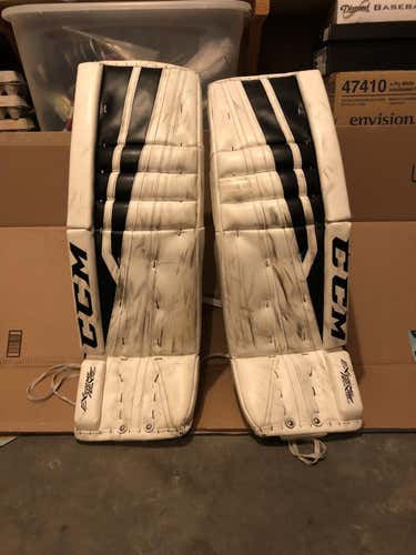 CCM Extreme Flex 860 Goalie Leg Pads Senior