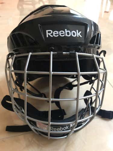 Reebok M Black Helmet w/New Cage