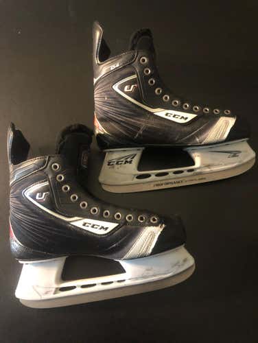 CCM U+ 04 Senior SZ 8 Skates