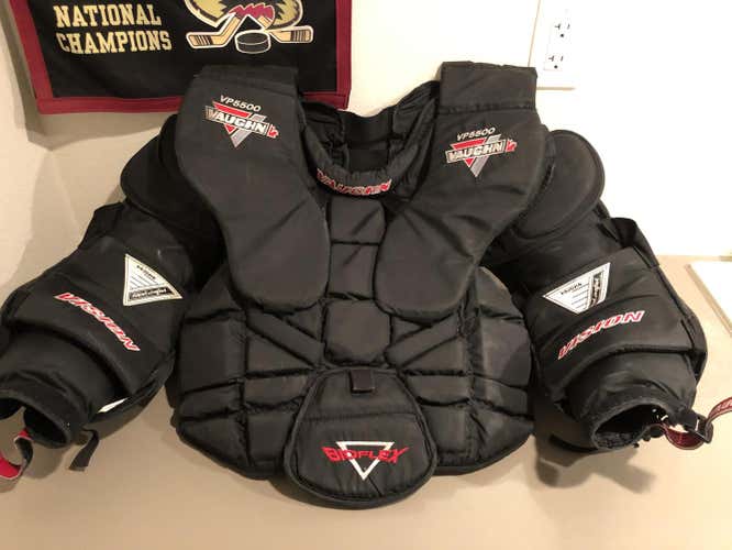 Vaughn Goalie Chest Protector Senior