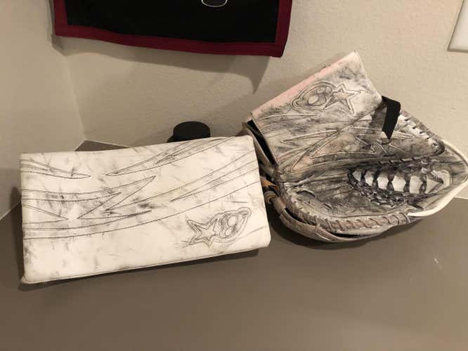 Brian's S Series Goalie Glove & Blocker Regular Intermediate