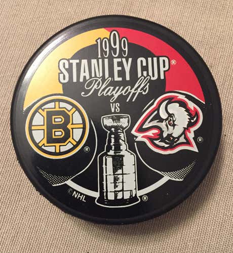BRAND NEW: Buffalo Sabres vs. Boston Bruins Commemorative 1999 Playoff Series Puck