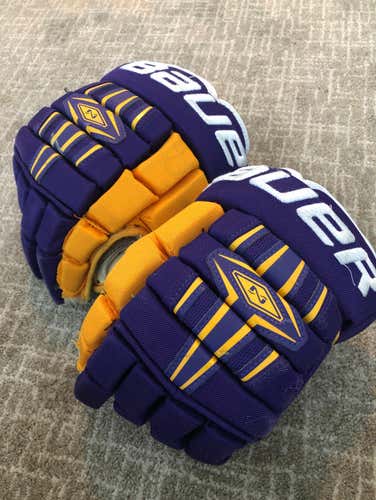 Vintage Kings Colors Bauer Nexus 12” Gloves