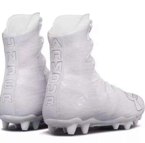 New Size 8.5 Under Armor Highlights Cleat